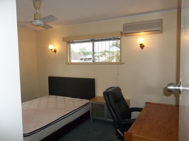 4 Kehoe Street, Upper Mount Gravatt QLD 4122