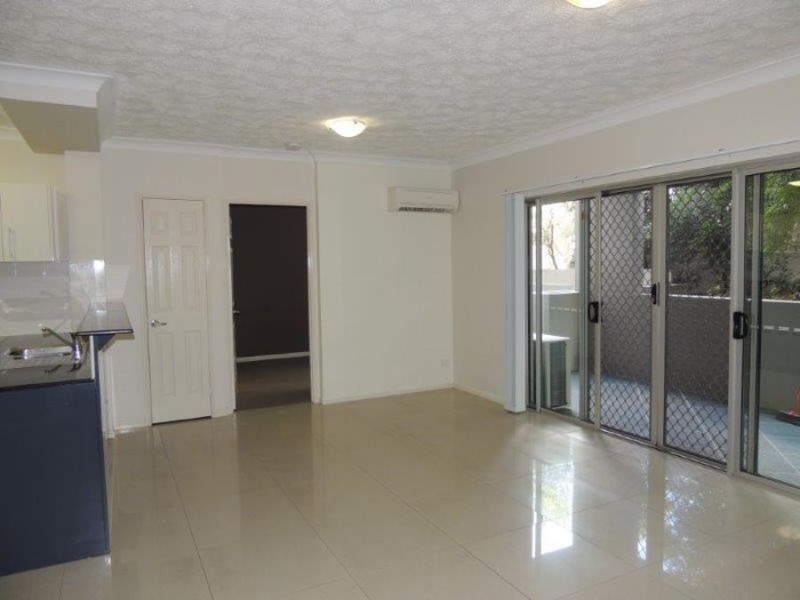 14 Le Grand Street, Macgregor QLD 4109