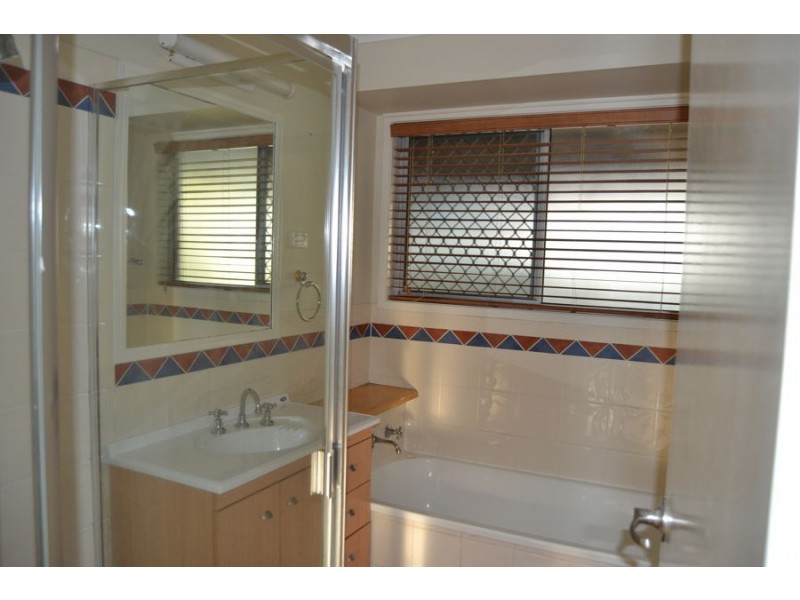 37 Saxon St, Acacia Ridge QLD 4110