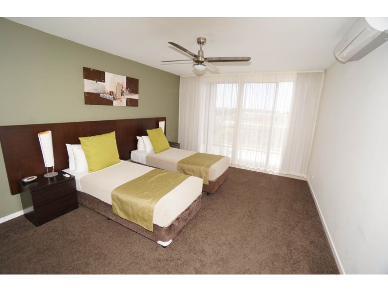 2 Activa Way, Hope Island QLD 4212