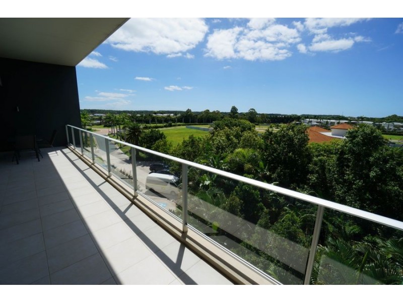 2 Activa Way, Hope Island QLD 4212