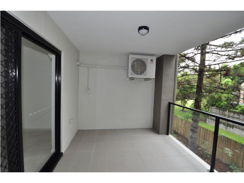 2a 135 Cavendish, Coorparoo QLD 4151