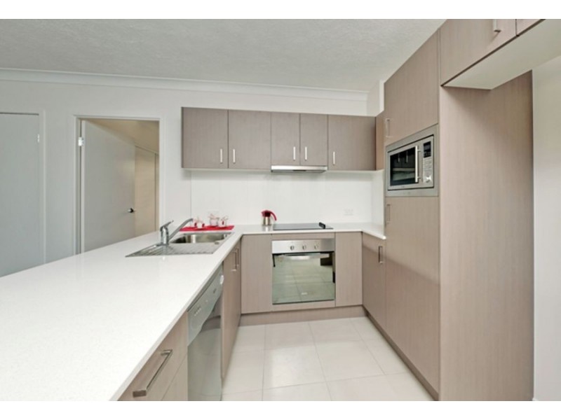 2a 135 Cavendish, Coorparoo QLD 4151