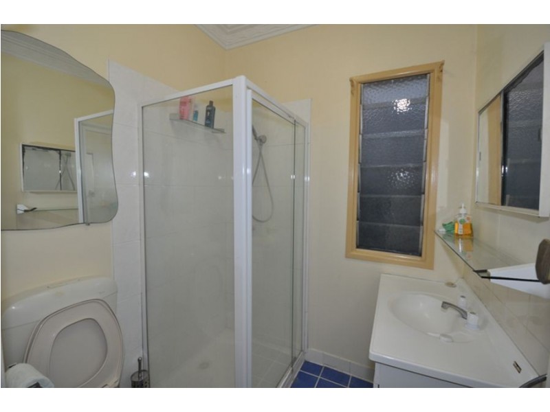 20 oxford Tce, Taringa QLD 4068