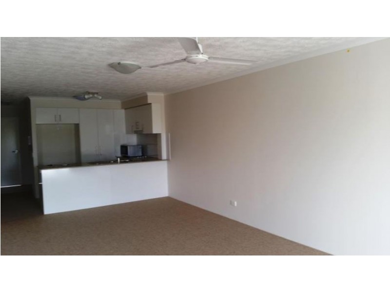 22/8 Ahern Street, Labrador QLD 4215