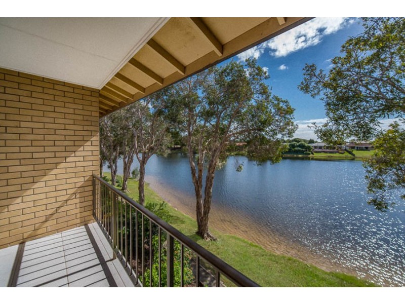 u58/22 Barbet Place, Burleigh Waters QLD 4220