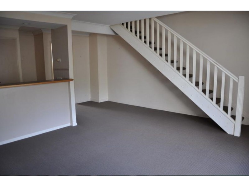 68/14 Kensington Pl, Birkdale QLD 4159