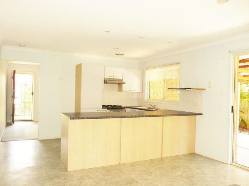 30 Collinson Street, Runcorn QLD 4113