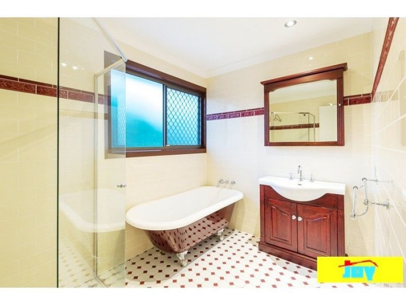 507 Hawkesbury Road, Anstead QLD 4070