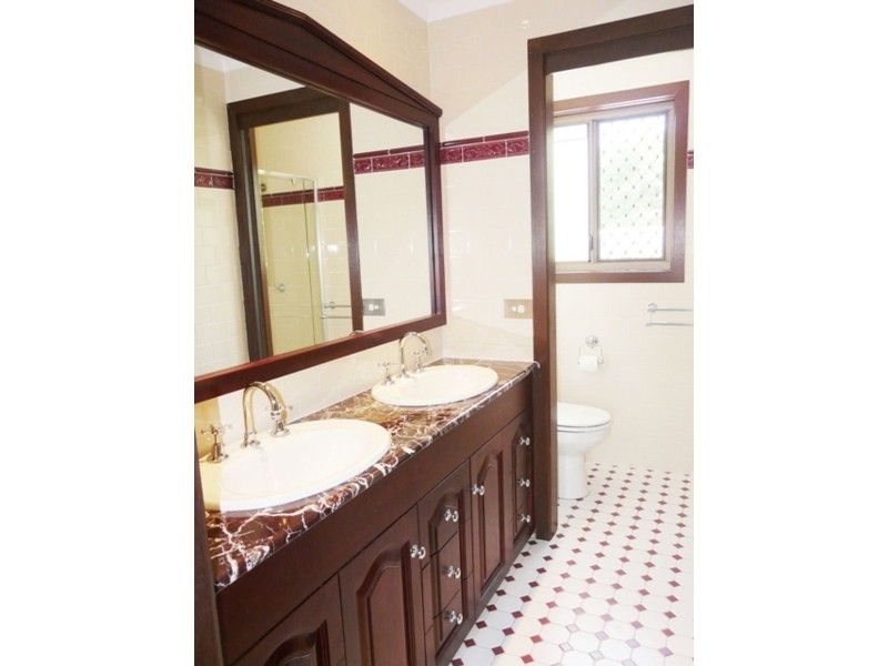 507 Hawkesbury Road, Anstead QLD 4070