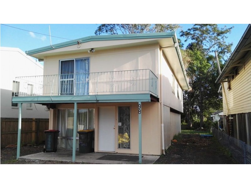 98 Hyde Road, Yeronga QLD 4104