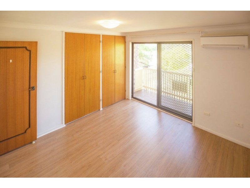 1/77 Warren Street, St Lucia QLD 4067