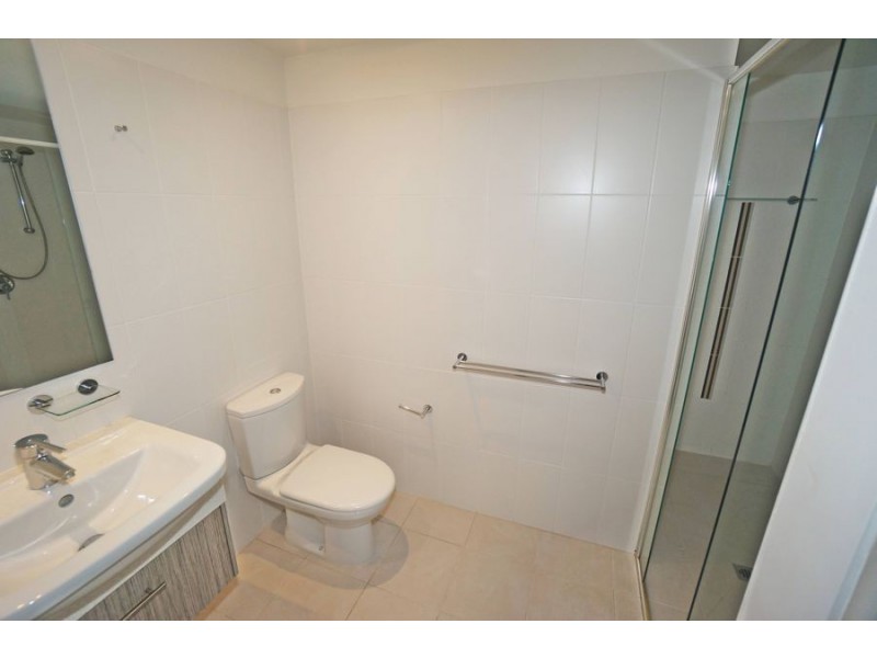 2 Activa Way, Hope Island QLD 4212