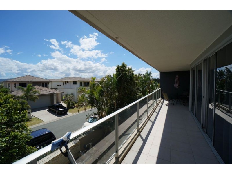 2 Activa Way, Hope Island QLD 4212