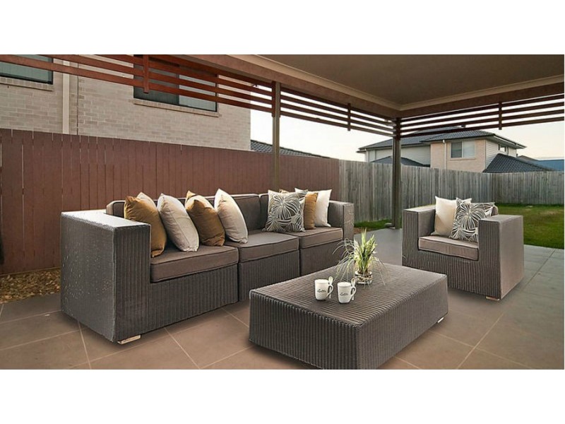 53 Larapinta Circuit, Parkinson QLD 4115