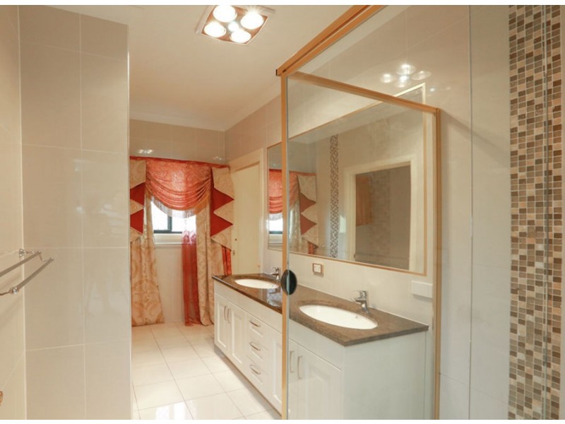 146 Hawthorn Circuit, Stretton QLD 4116