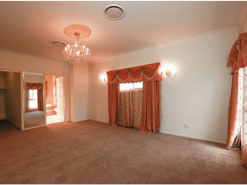 146 Hawthorn Circuit, Stretton QLD 4116