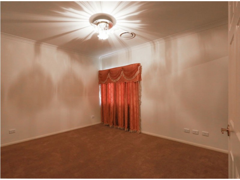 146 Hawthorn Circuit, Stretton QLD 4116