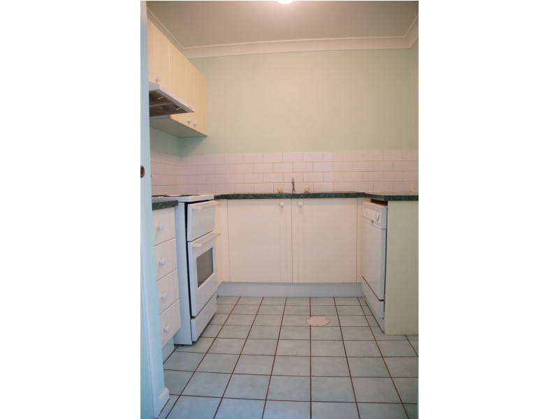 8 72 Springwood Rd, Rochedale South QLD 4123