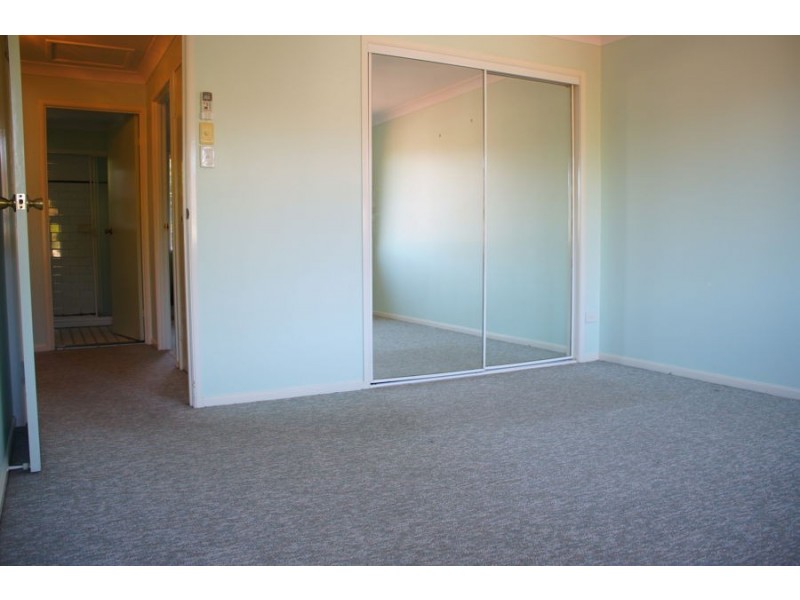 8 72 Springwood Rd, Rochedale South QLD 4123
