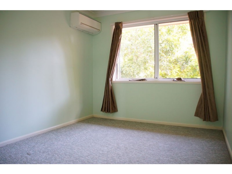 8 72 Springwood Rd, Rochedale South QLD 4123