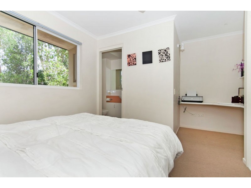 46/66 University Drive, Meadowbrook QLD 4131