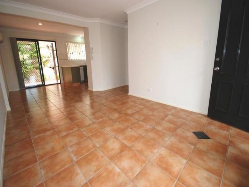 216 Trouts Road, Mcdowall QLD 4053