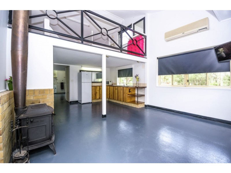 90 DERBY ROAD, Logan Reserve QLD 4133