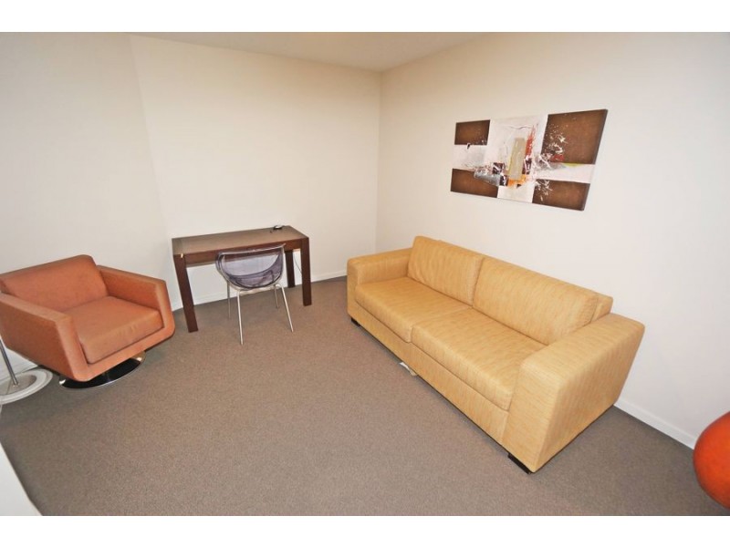 2 Activa Way, Hope Island QLD 4212