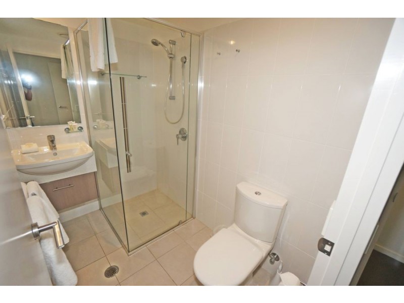 2 Activa Way, Hope Island QLD 4212