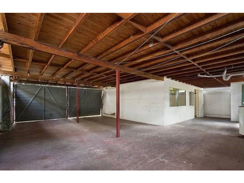 8 Dol St, Woodridge QLD 4114