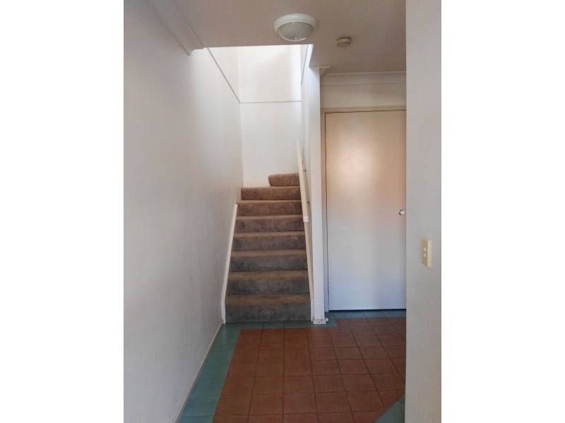 38/232 Guineas Creek Rd, Elanora QLD 4221