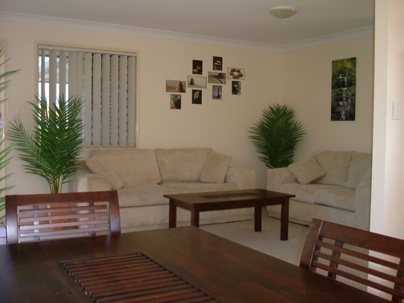 49 101 Grahams Road, Strathpine QLD 4500