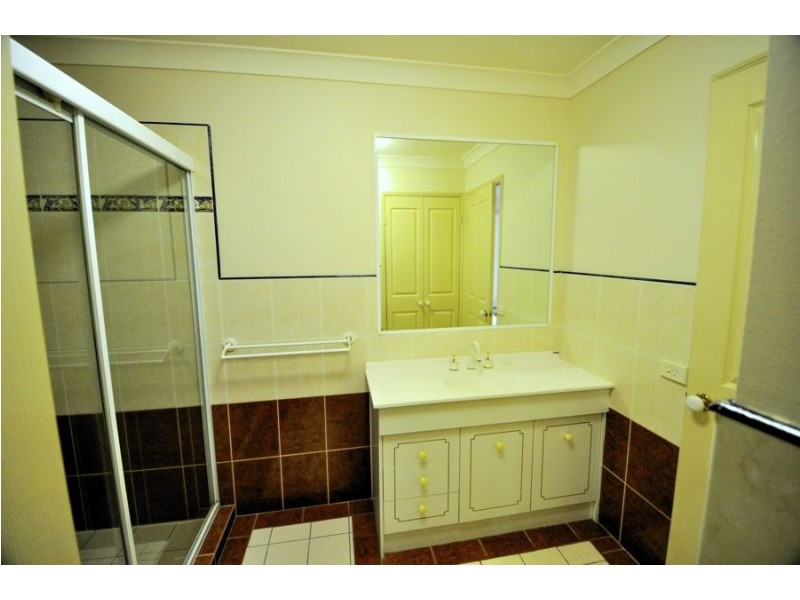 2X/580 Seventeen Mile Rocks Road, Sinnamon Park QLD 4073