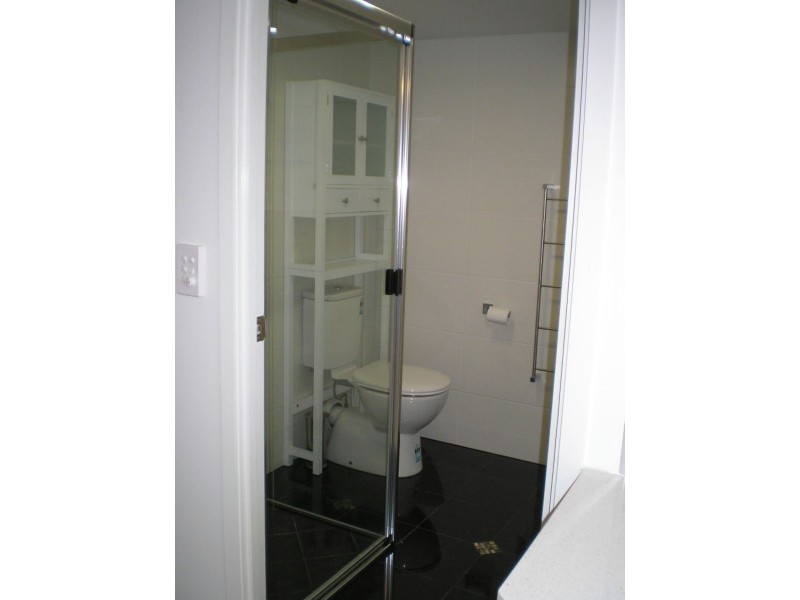 452 24 Wirraway St, Alexandra Headland QLD 4572