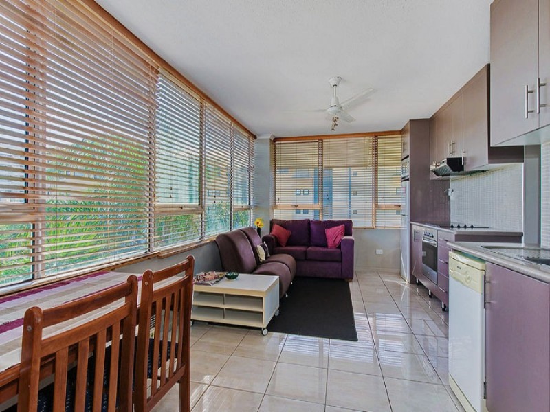 450 24 Wirraway St, Alexandra Headland QLD 4572