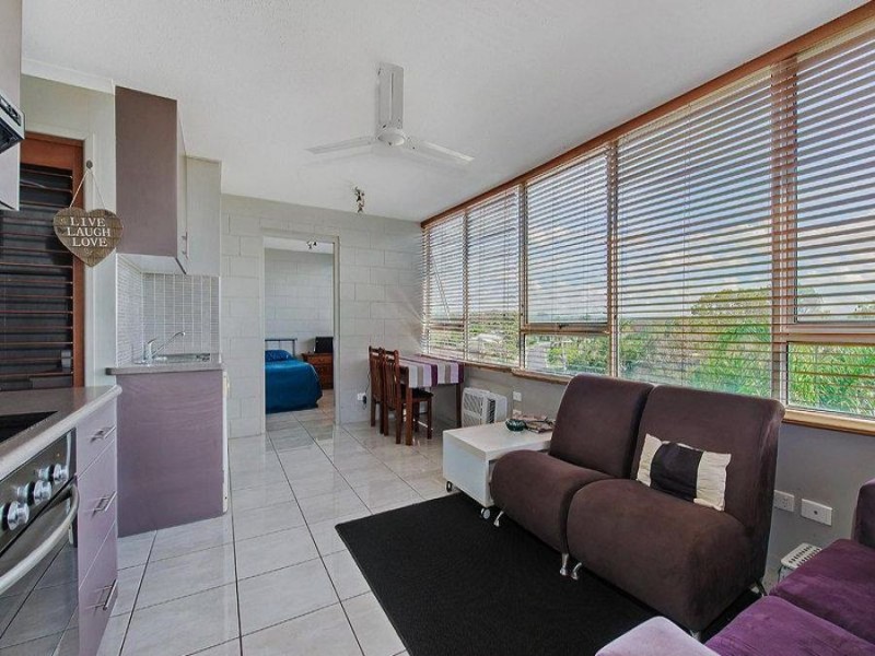 450 24 Wirraway St, Alexandra Headland QLD 4572