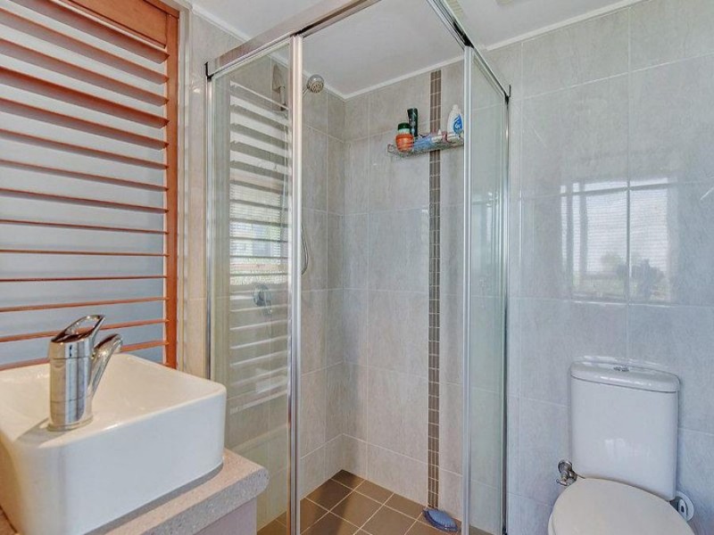 450 24 Wirraway St, Alexandra Headland QLD 4572