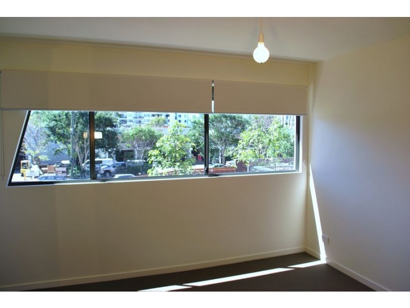 L2/8 Musgrave st, West End QLD 4101