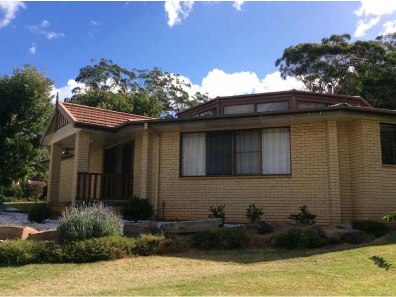 17 Niddrie Drive, Middle Ridge QLD 4350