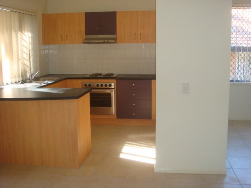 20 JNG BROWN STREET, Labrador QLD 4215