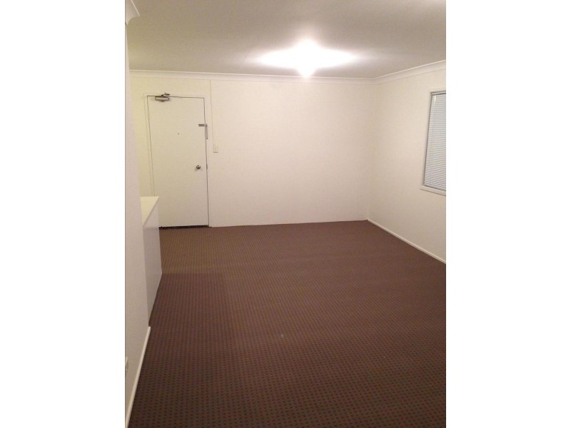 25 283 Kingston Rd, Logan Central QLD 4114