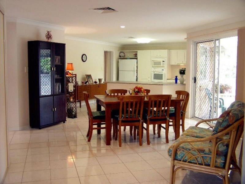 12 Halwest Pl, Sunnybank Hills QLD 4109