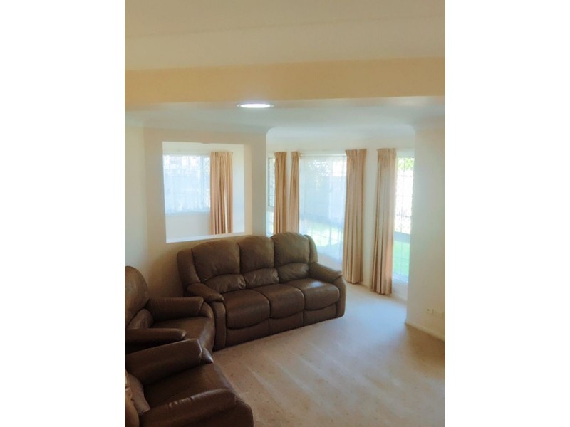 12 Halwest Pl, Sunnybank Hills QLD 4109