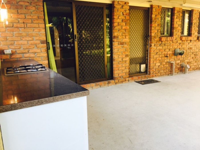 15 Honeybrook Street, Runcorn QLD 4113