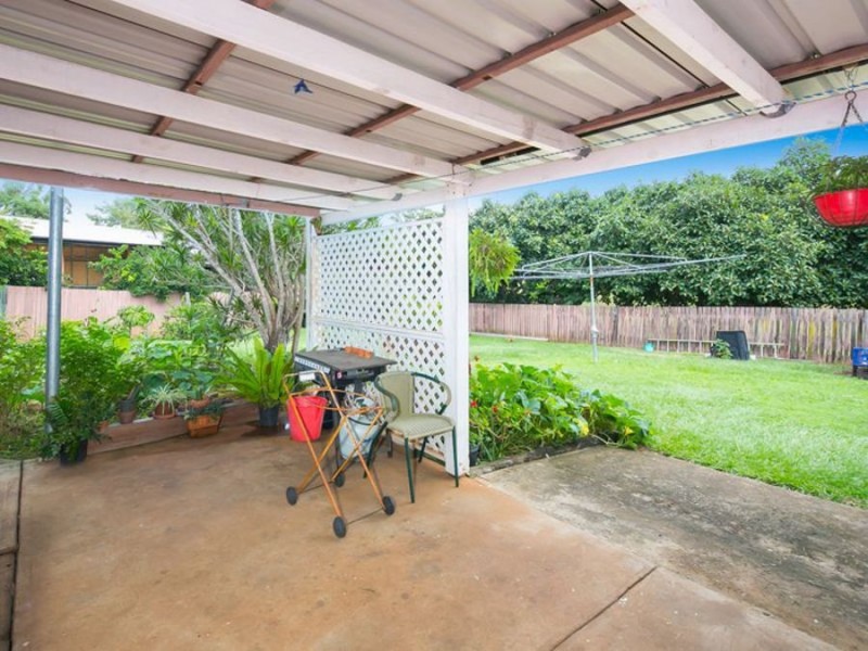 15 Macfarlan Street, Birkdale QLD 4159