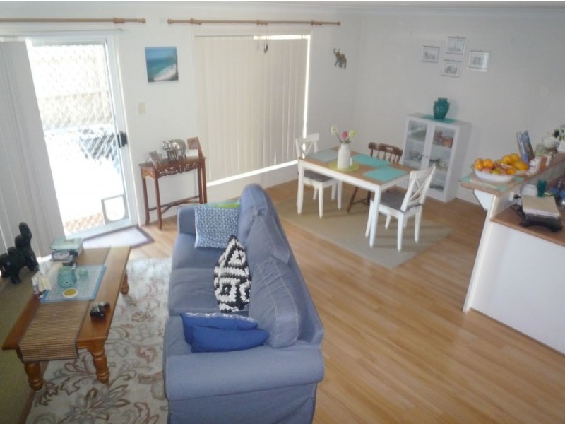 53/8 Peninsula, Cornubia QLD 4130
