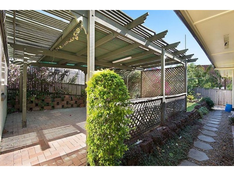 37 Calusen Street, Mount Gravatt East QLD 4122