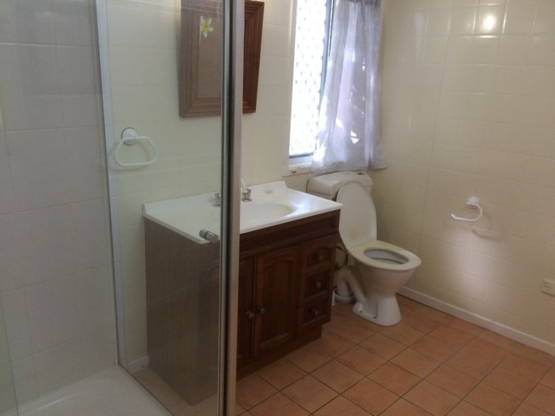 26 Alexandra St, Booval QLD 4304