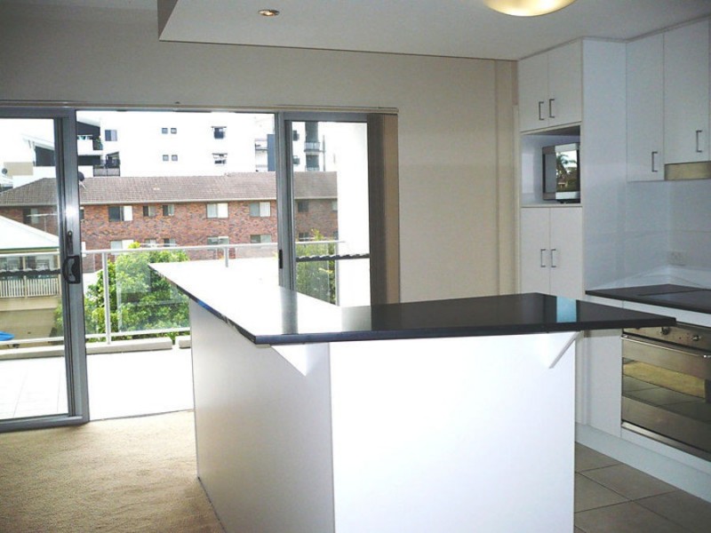24/1 McNaughton Street, Redcliffe QLD 4020